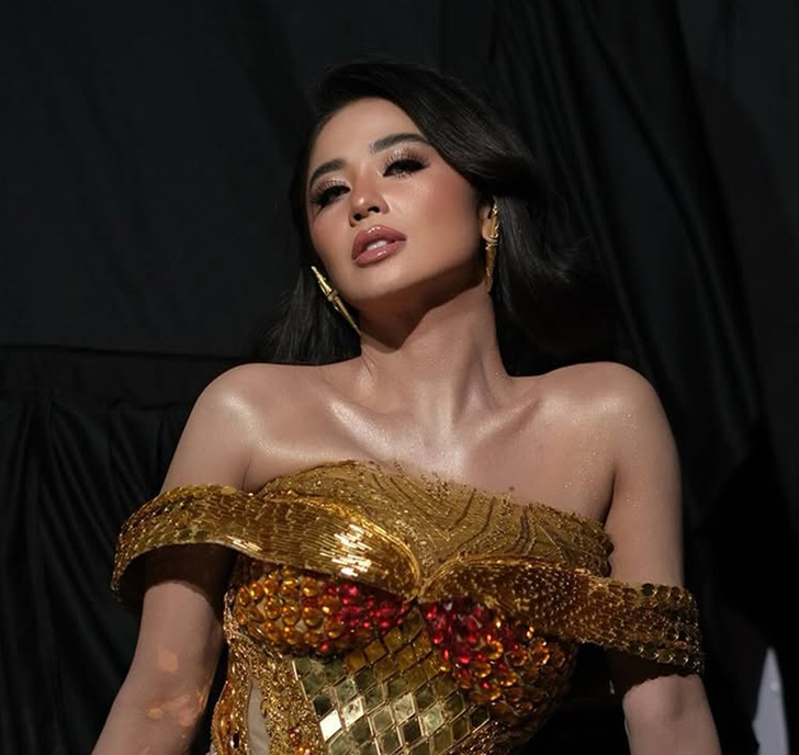 Dewi Perssik